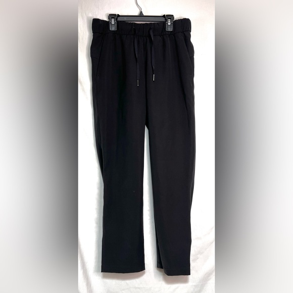 ✨LIKE NEW✨ Lululemon On The Fly Pant Woven 27" Black | Travel | Activewear - Picture 6 of 12